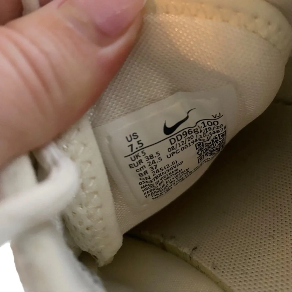 Nike TC 7900 Sneakers I Size:7.5